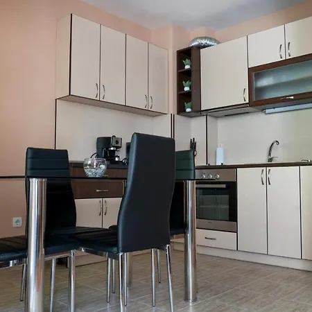 Апартамент Карадимови Apartamento